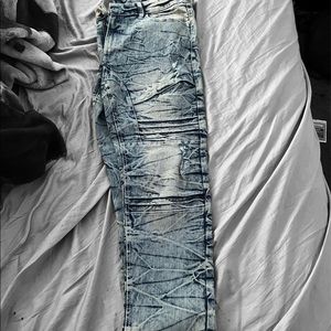Lightly Washed Blue Jeans